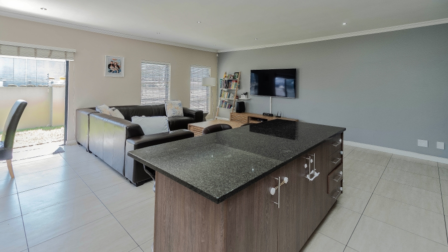 3 Bedroom Property for Sale in Sonkring Western Cape